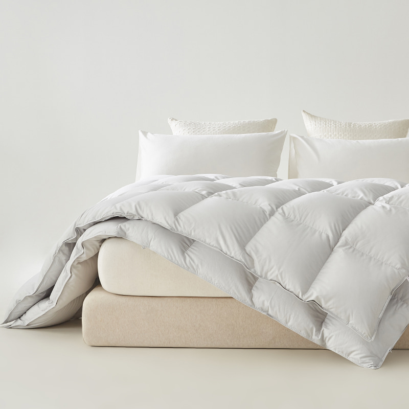 Cloud-Sententia Nulla-pressura Pluma Velvet